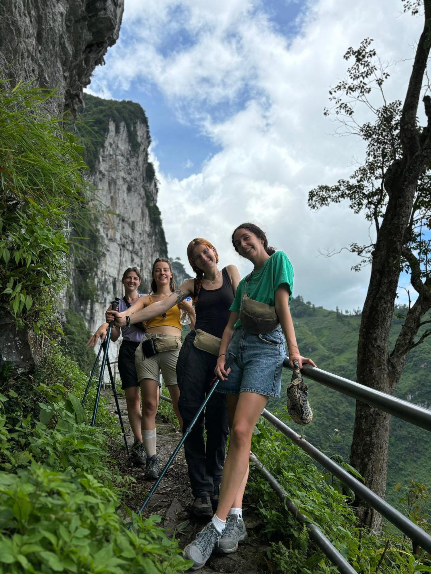 Lila Inn & Motorbike Tours Ha Giang Exterior foto