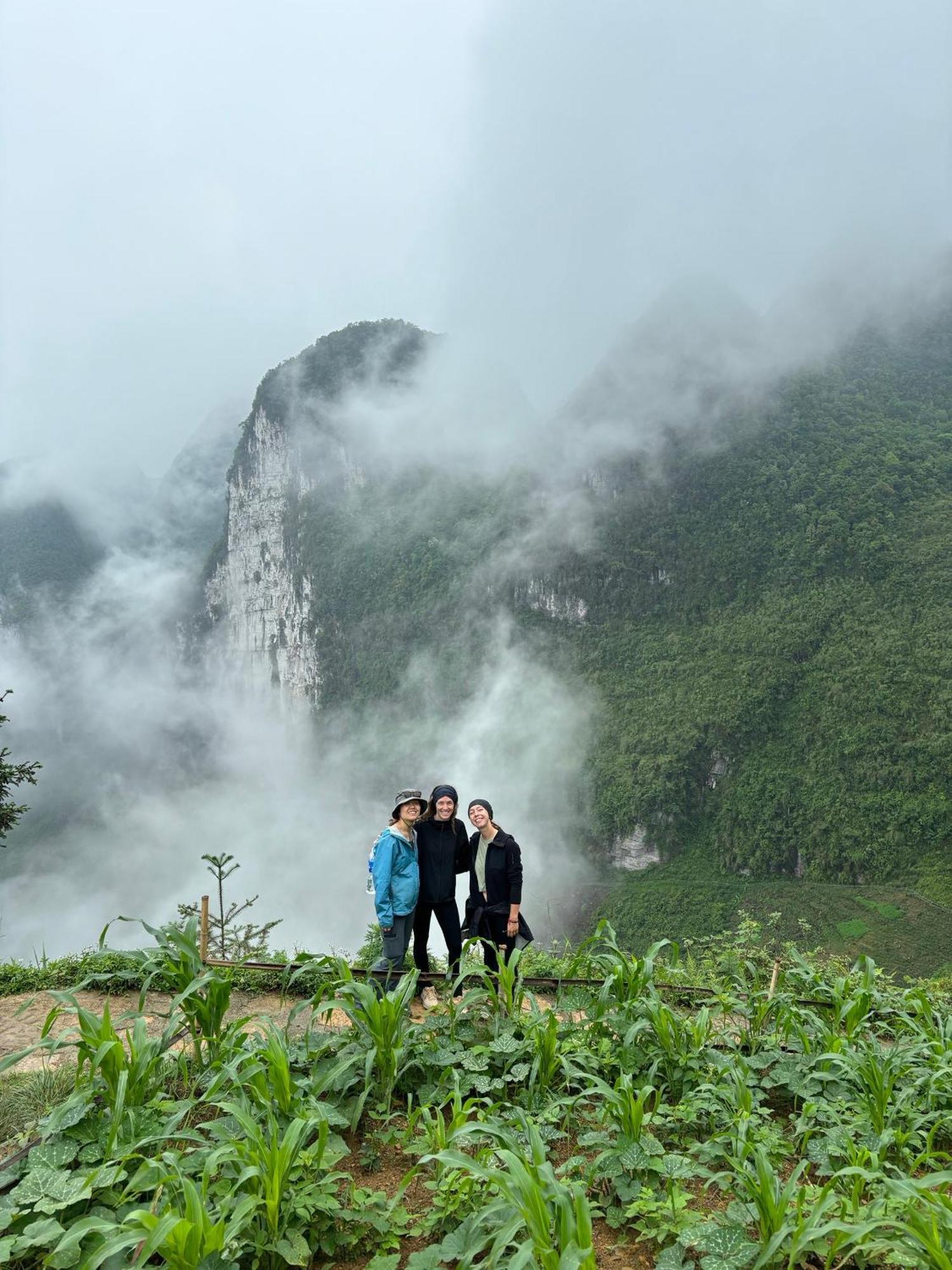 Lila Inn & Motorbike Tours Ha Giang Exterior foto