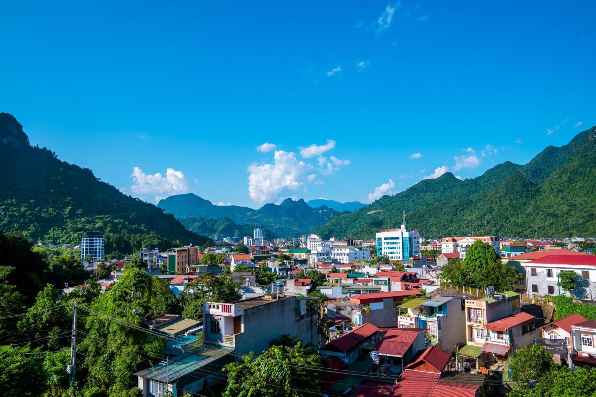 Lila Inn & Motorbike Tours Ha Giang Exterior foto